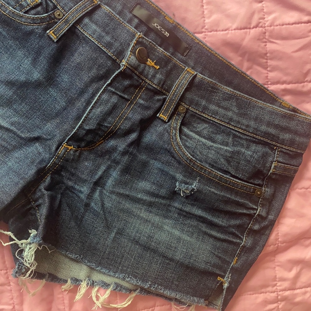 Joe’s Jeans designer denim cutoff shorts like new